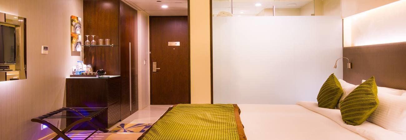 Regenta Central Grand Exotica Pimpri-Chinchwad Экстерьер фото
